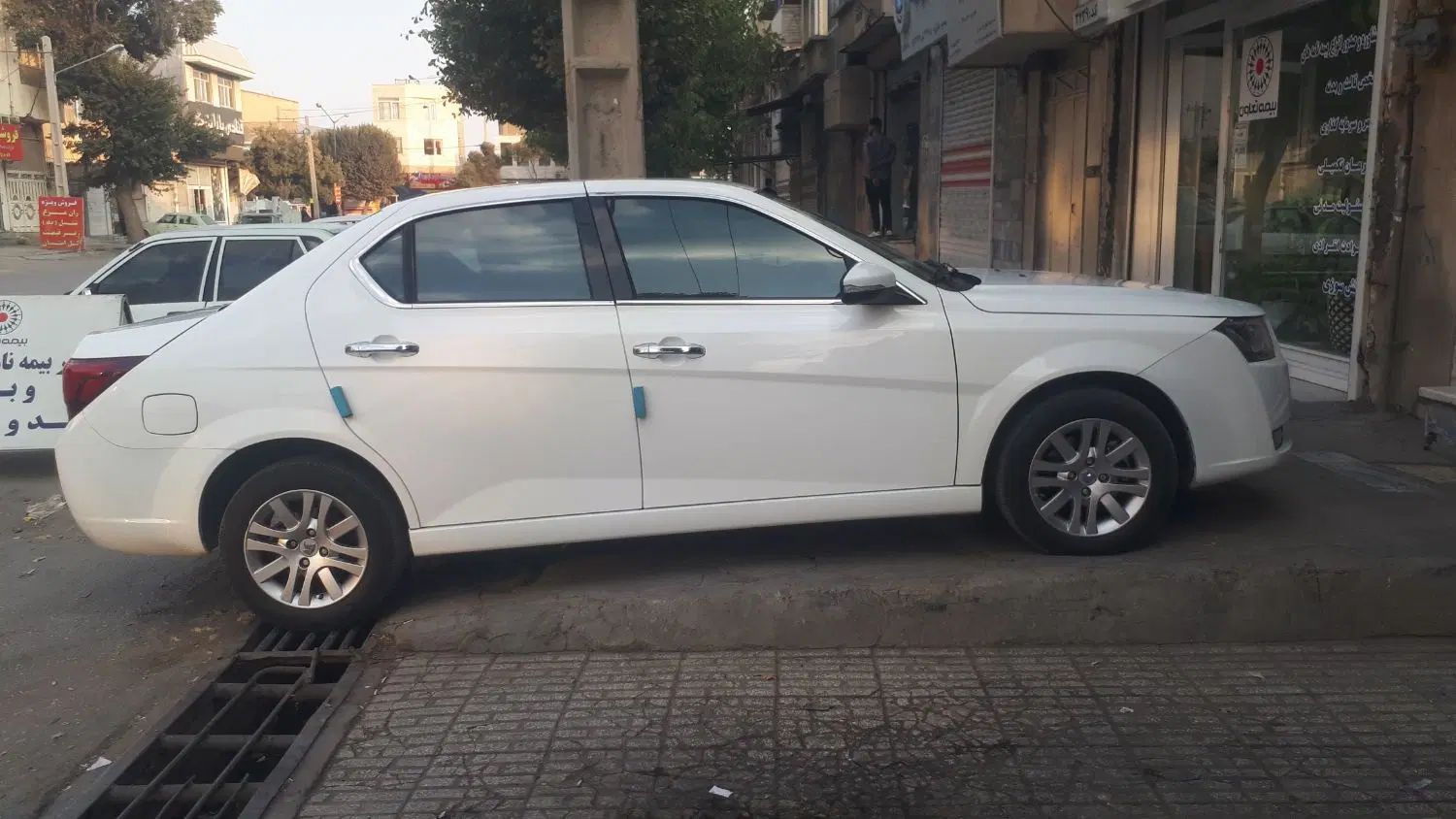 دنا پلاس تیپ ۲ سانروف ۴ ایربگ - 1400