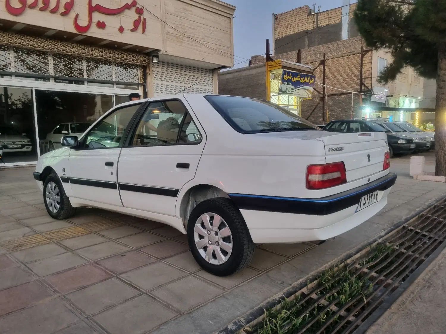 پژو 405 SLX بنزینی TU5 - 1396