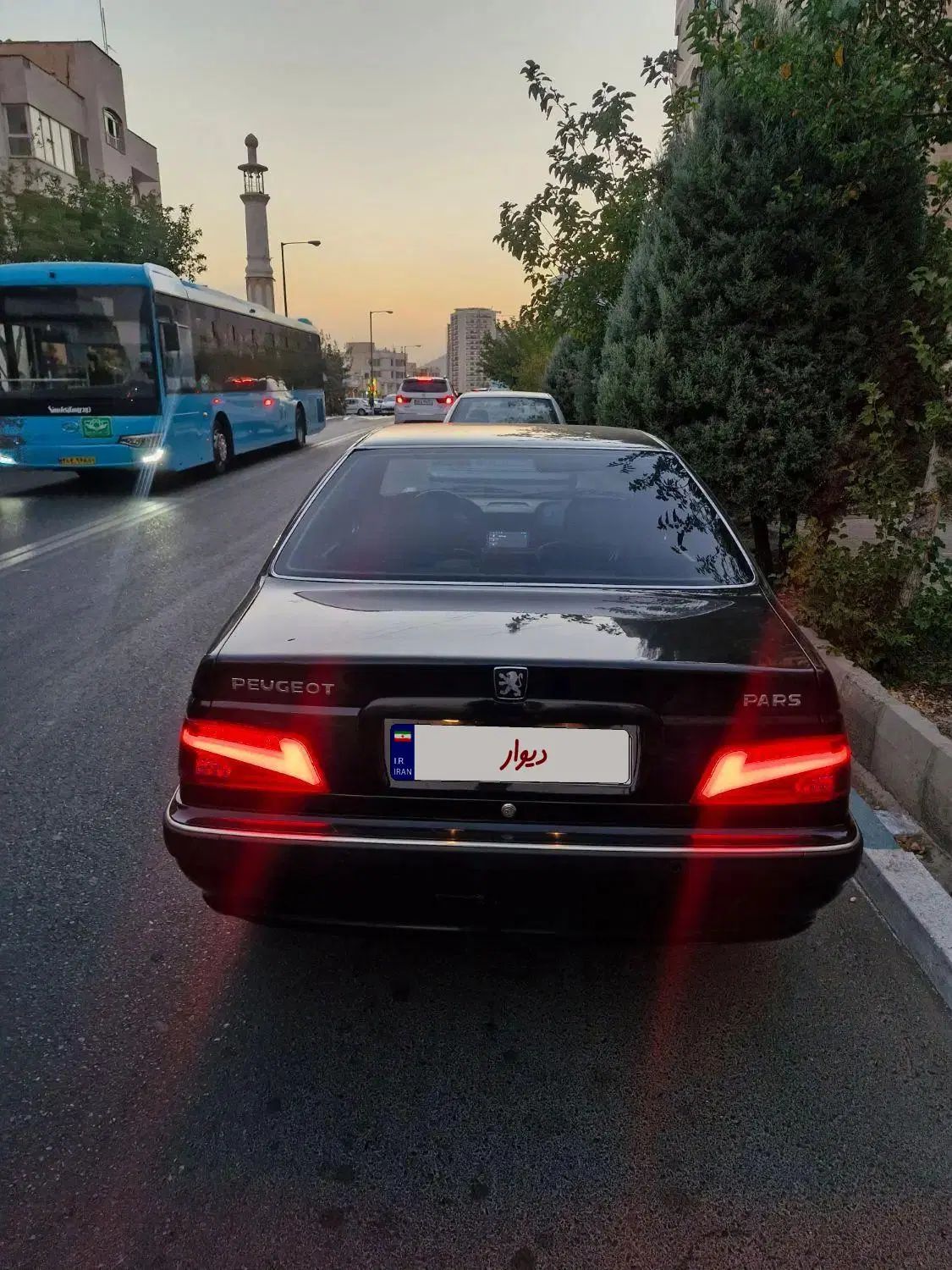 پژو پارس XU7P - 1401
