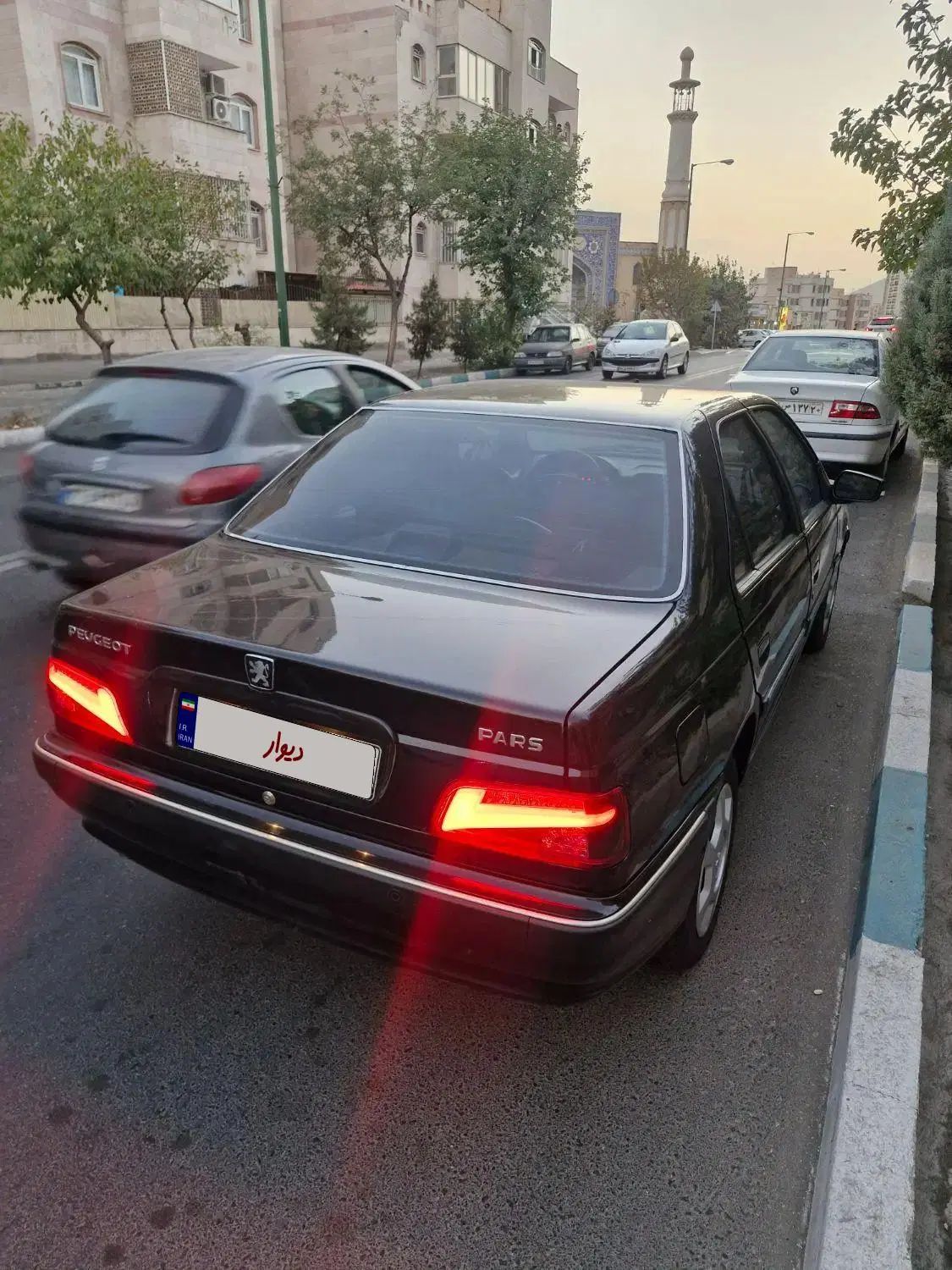 پژو پارس XU7P - 1401