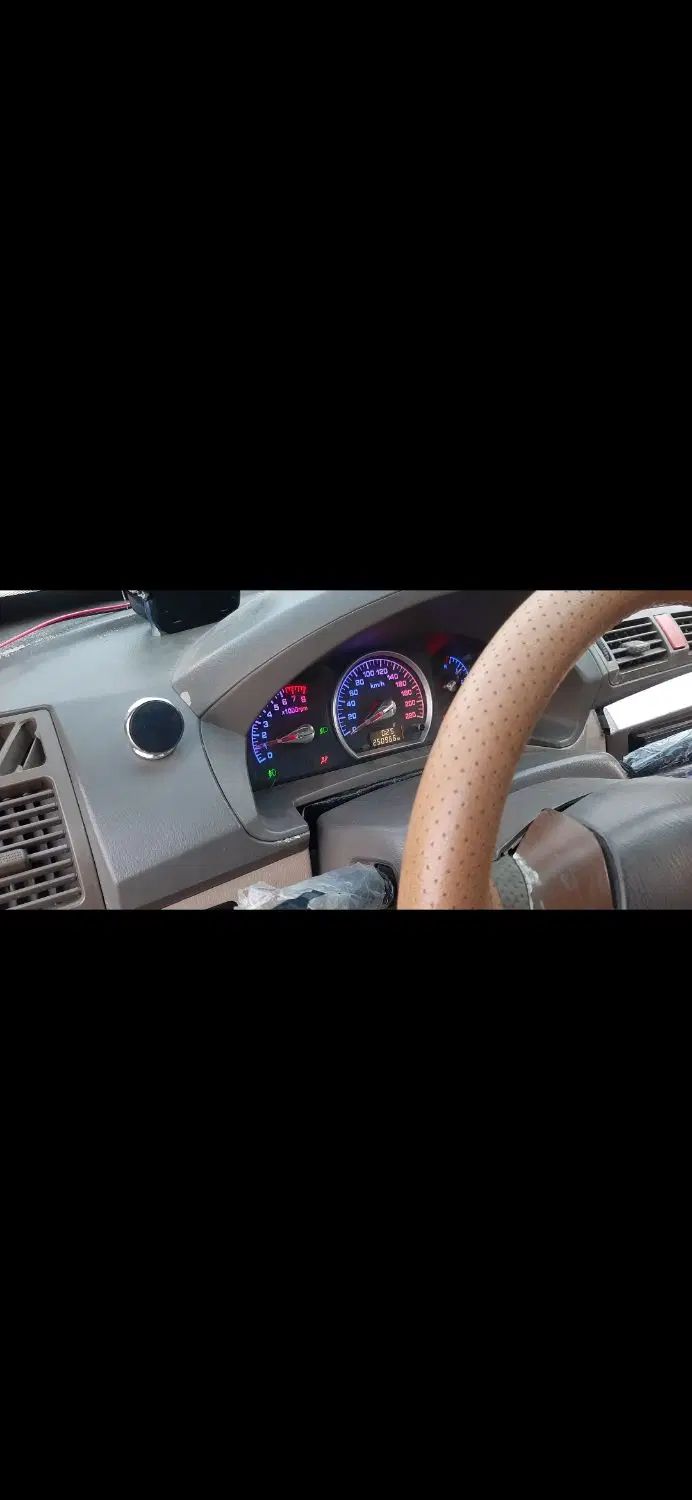 لیفان 520 دنده‌ای - 1389