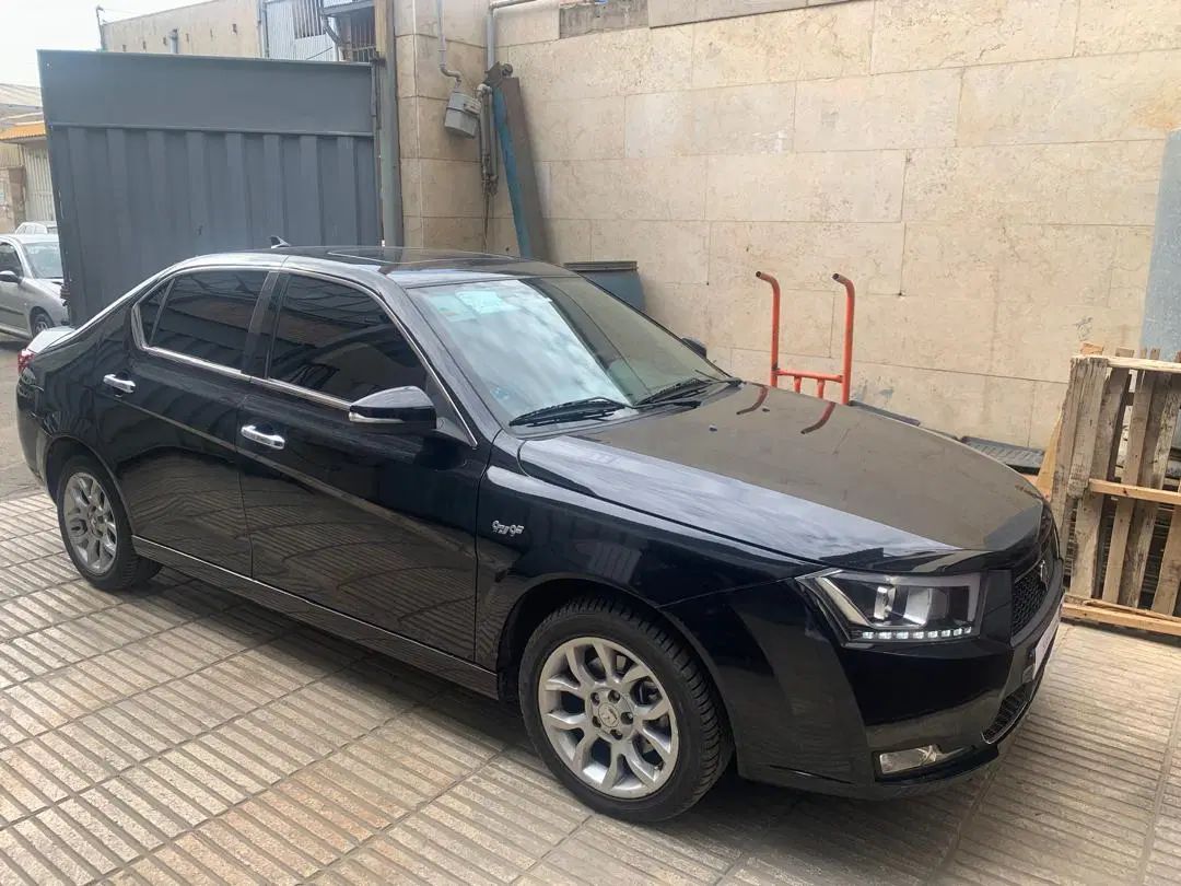 دنا پلاس توربو ۵ دنده 4 ایربگ - 1400