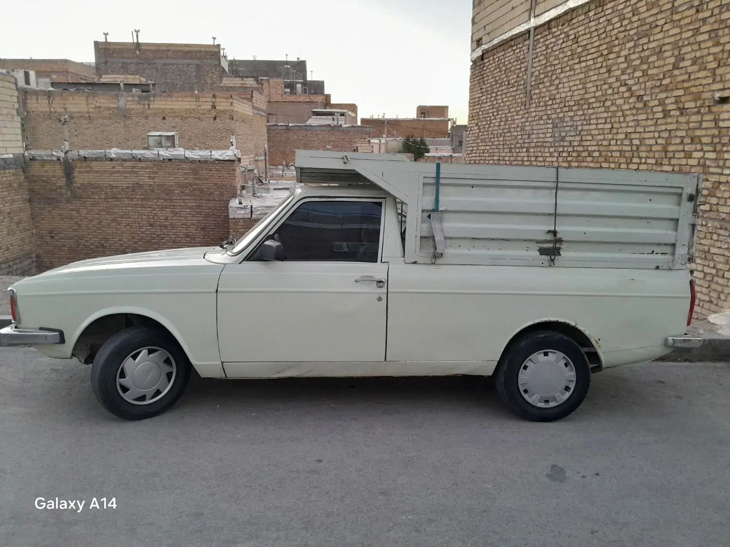 پیکان وانت بنزینی - 1383