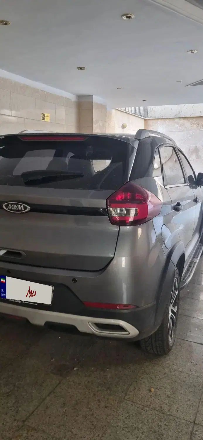 ام وی ام X22 پرو اتوماتیک IE - 1401