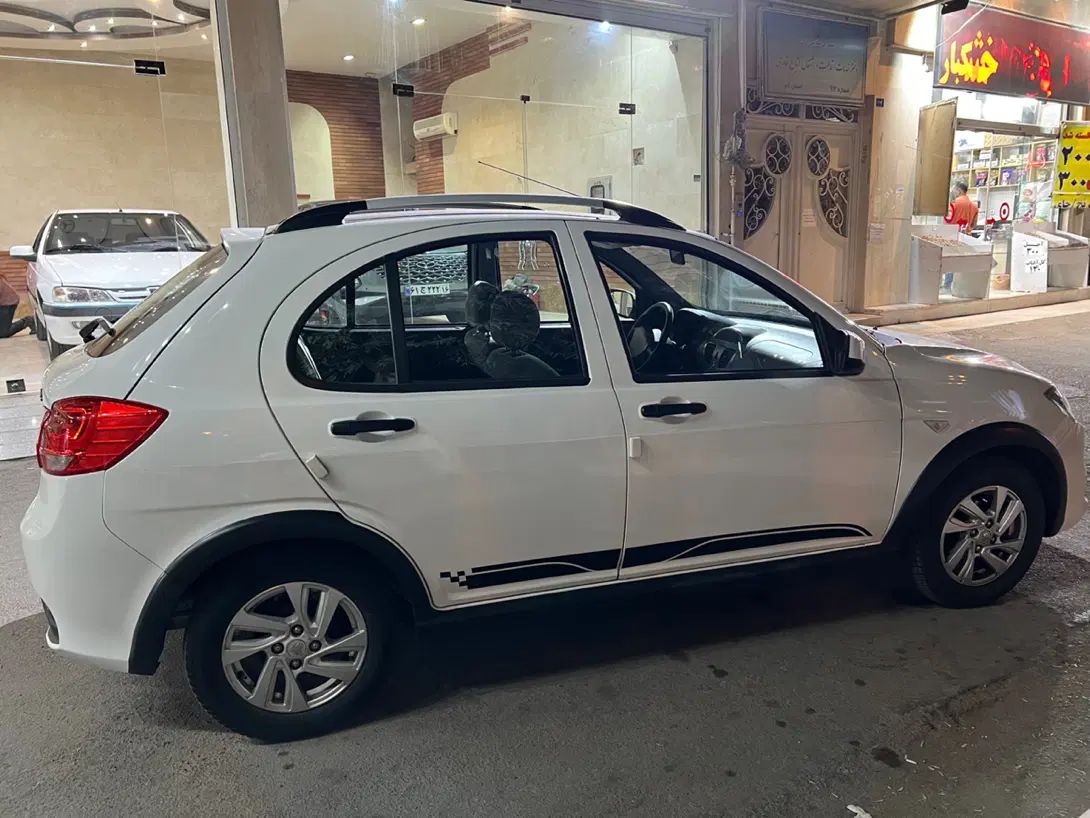 خودرو کوییک، R آگهی ann_20364780