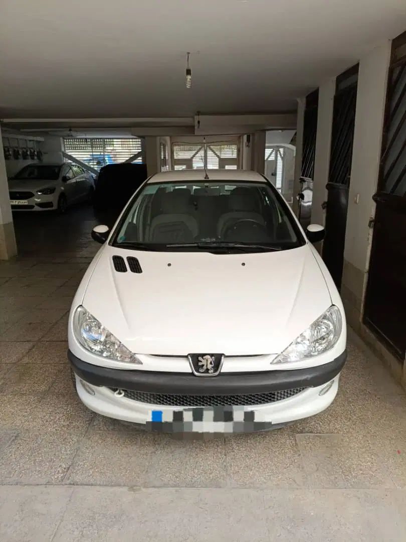 پژو ۲۰۶ صندوق دار v8 - 1397