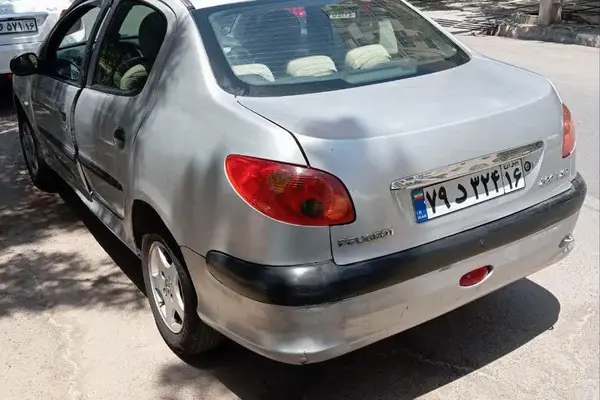 پژو ۲۰۶ صندوق دار v9 - 1386