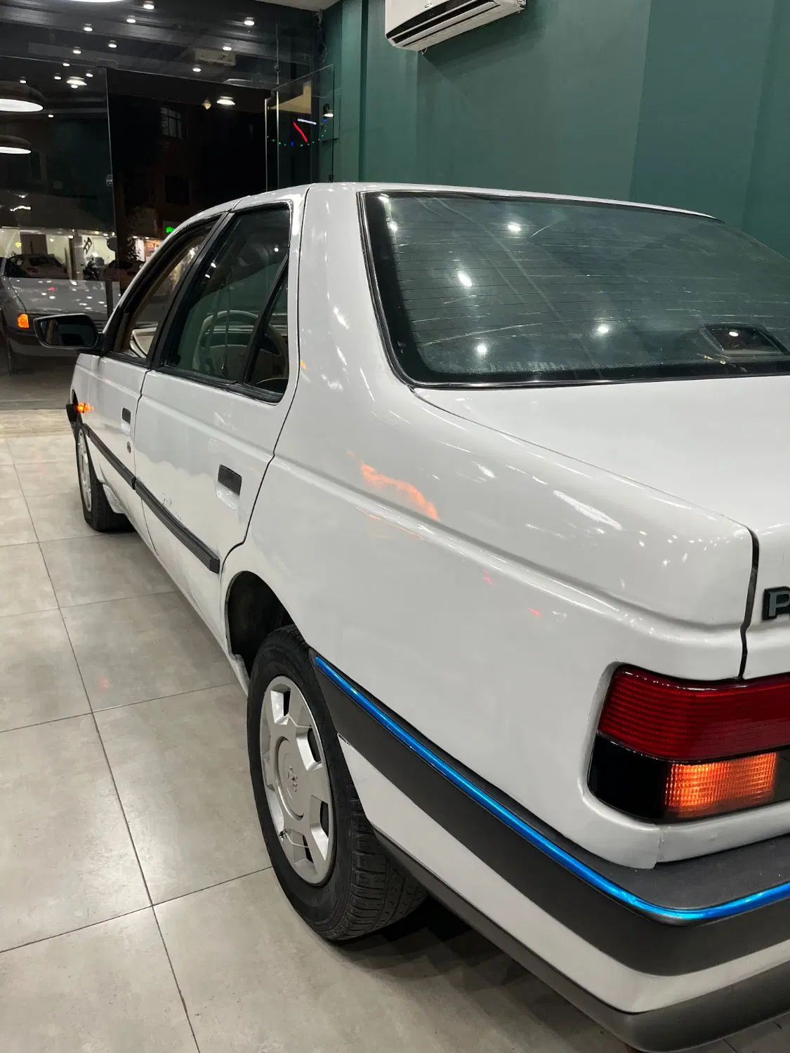 پژو 405 GLX موتور TU5 - 1390