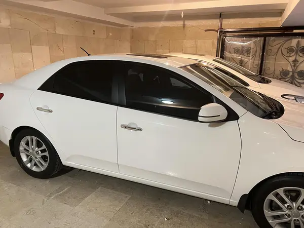 خودرو کیا، سراتو مونتاژ آگهی ann_20366026