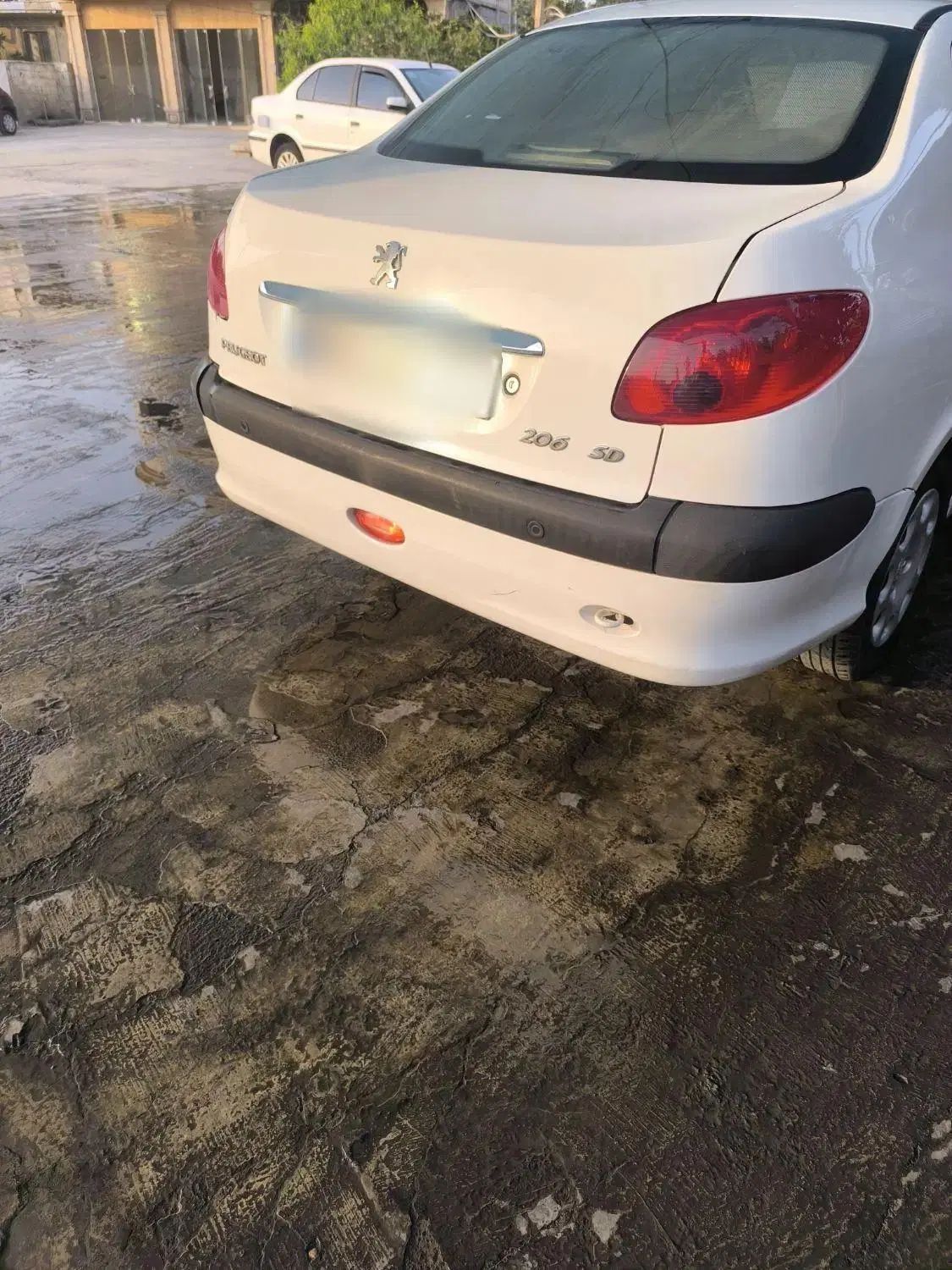 پژو ۲۰۶ صندوق دار v8 - 1393