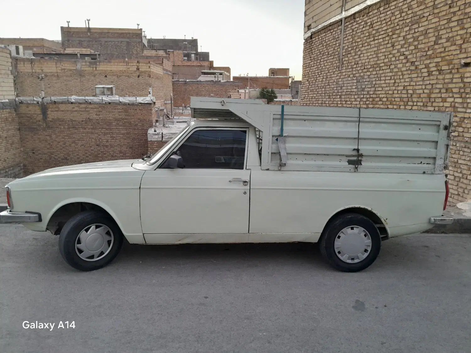 پیکان وانت بنزینی - 1383