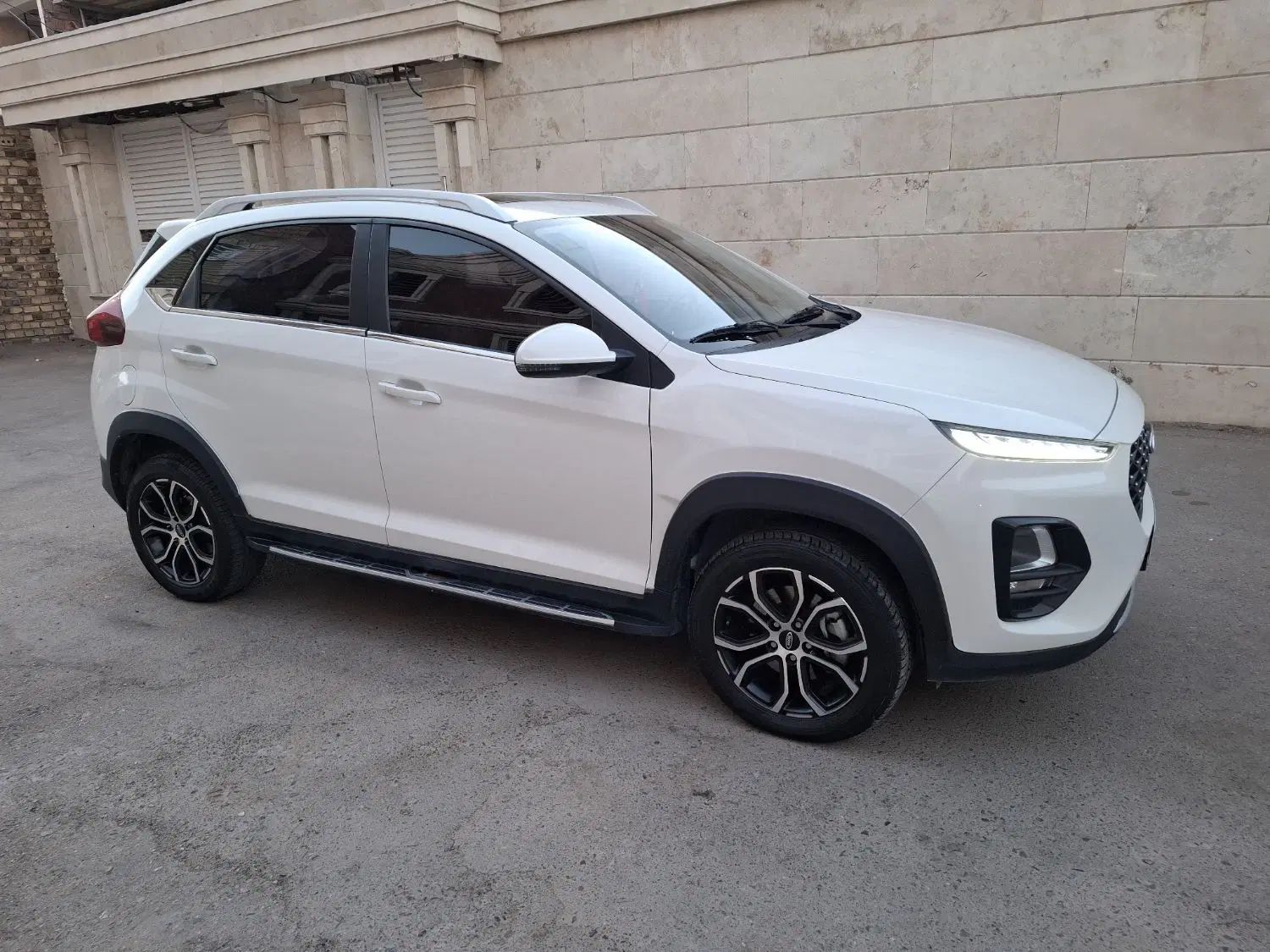 ام وی ام X22 پرو اتوماتیک اکسلنت - 1402