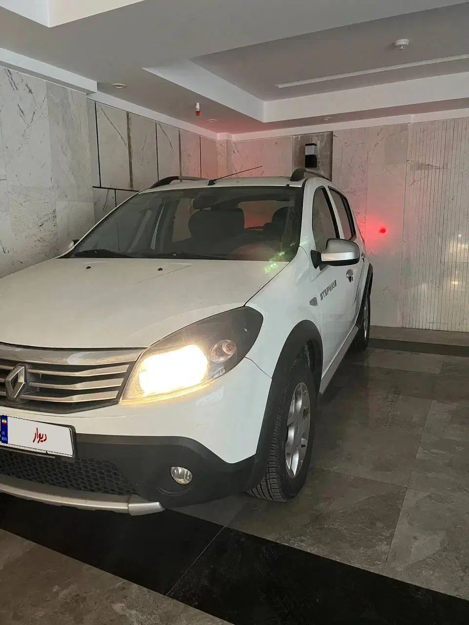 رنو ساندرو استپ وی اتوماتیک - 1397