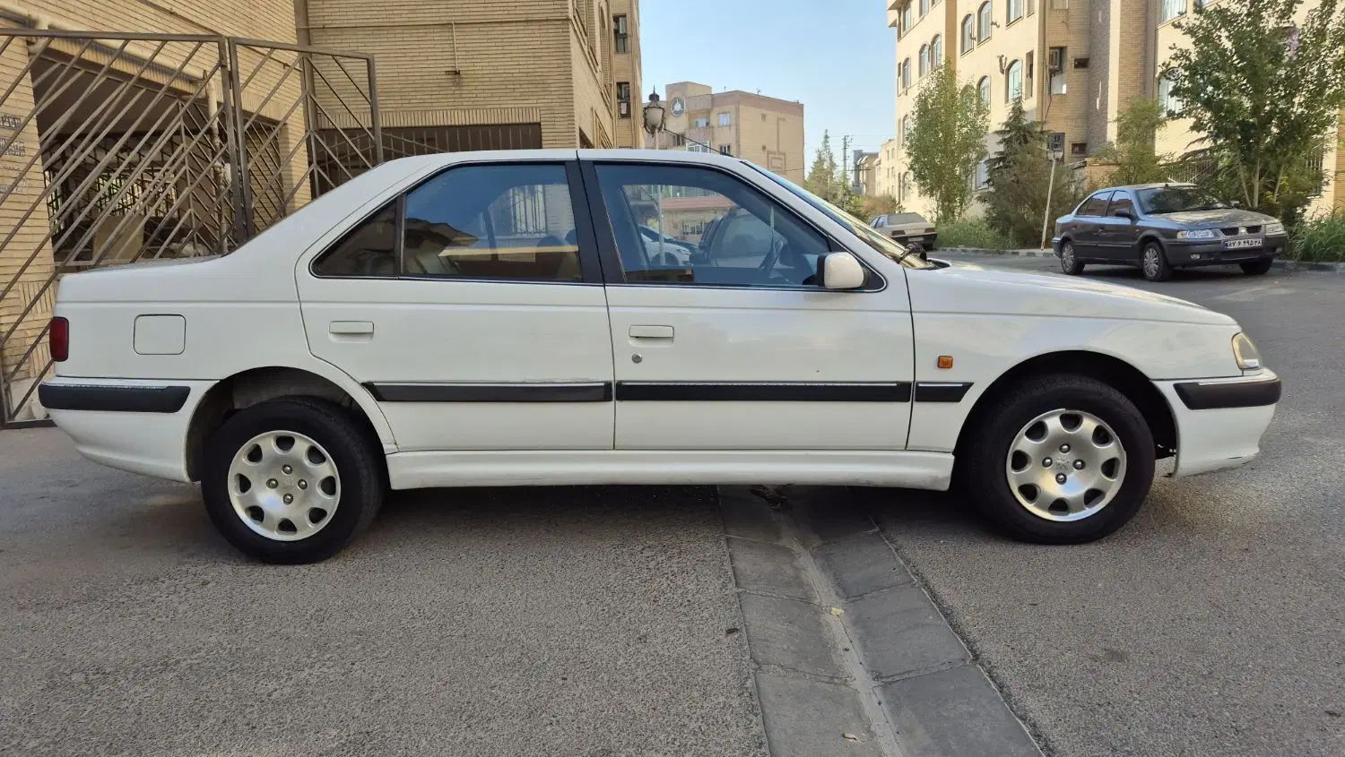 پژو پارس XU7ساده - 1389