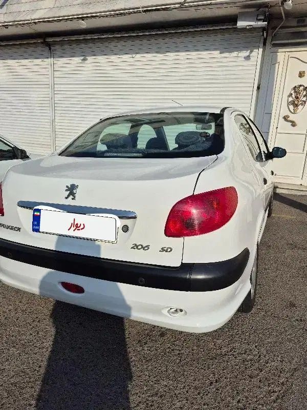 پژو ۲۰۶ صندوق دار v8 - 1393
