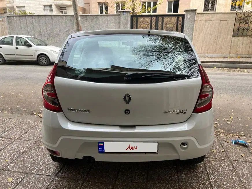 رنو ساندرو اتوماتیک - 1397
