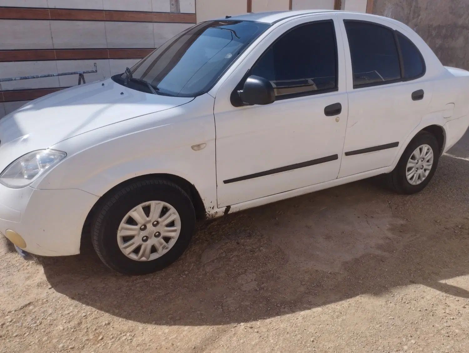 تیبا صندوق دار SX - 1394