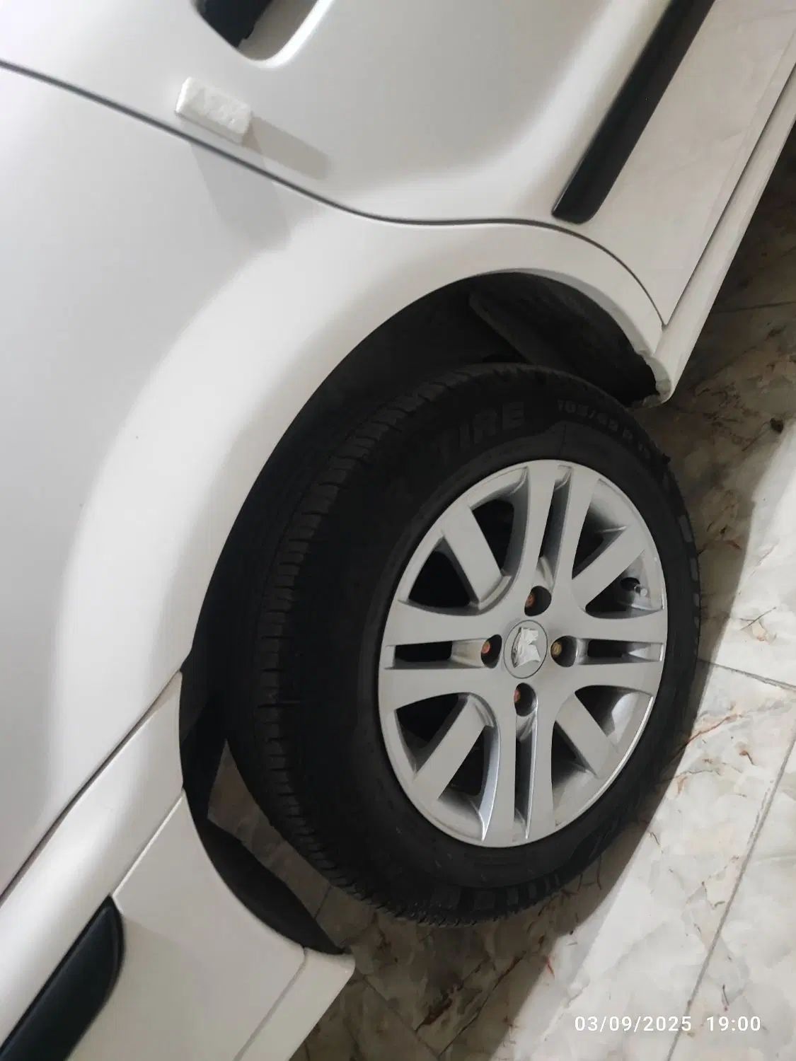 سمند LX XU7 - 1400
