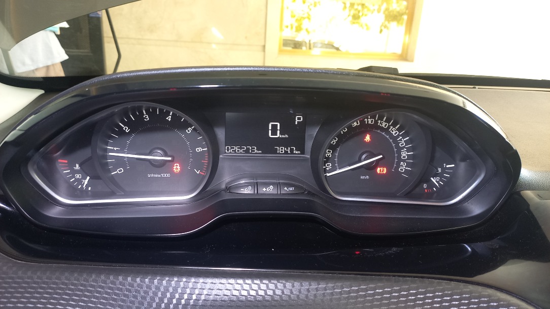 پژو 2008 اتوماتیک - 1398