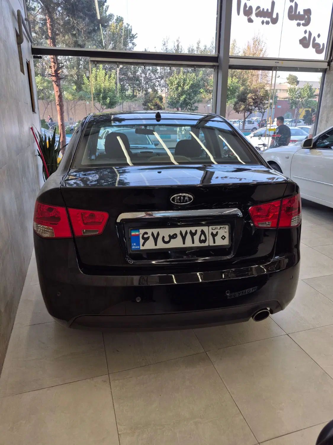 کیا سراتو 2.0 لیتر اتوماتیک GT لاین - 2010