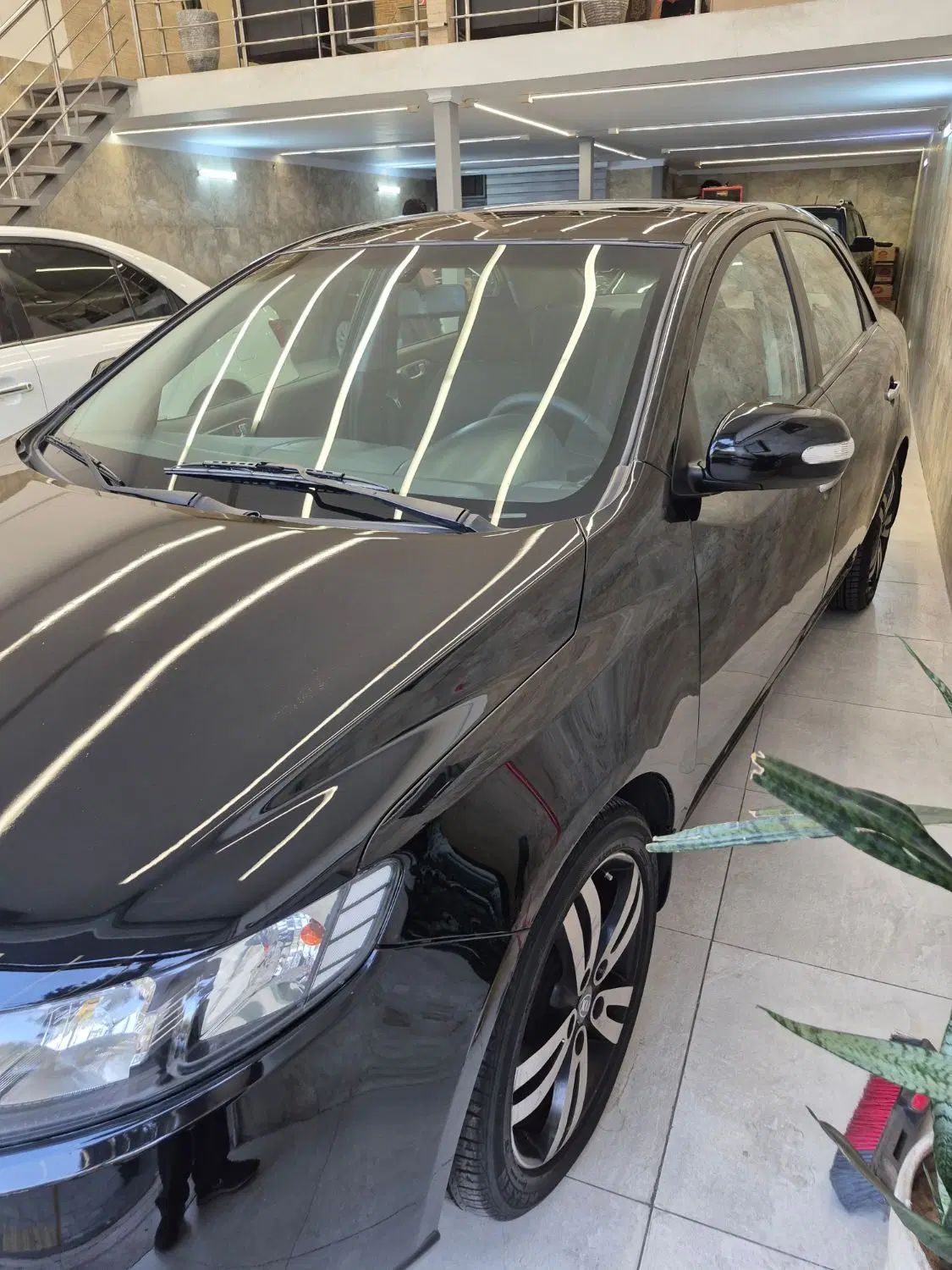 کیا سراتو 2.0 لیتر اتوماتیک GT لاین - 2010