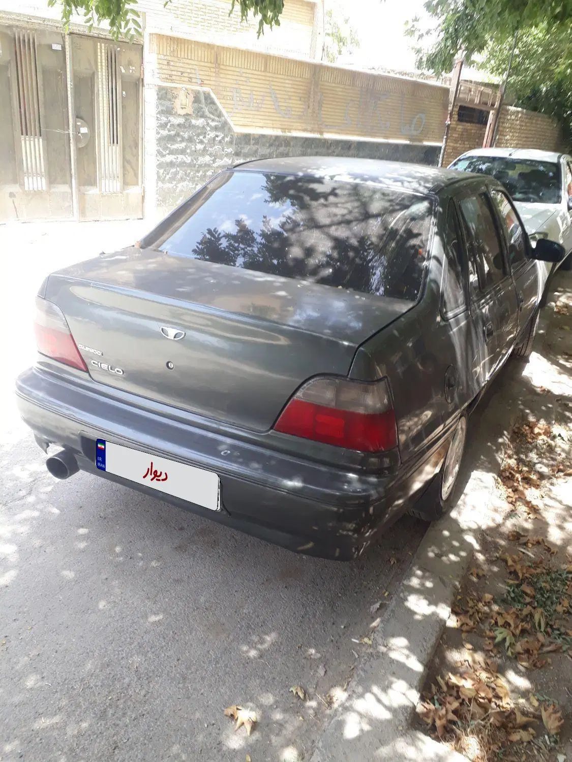 دوو سیلو سدان - 1379