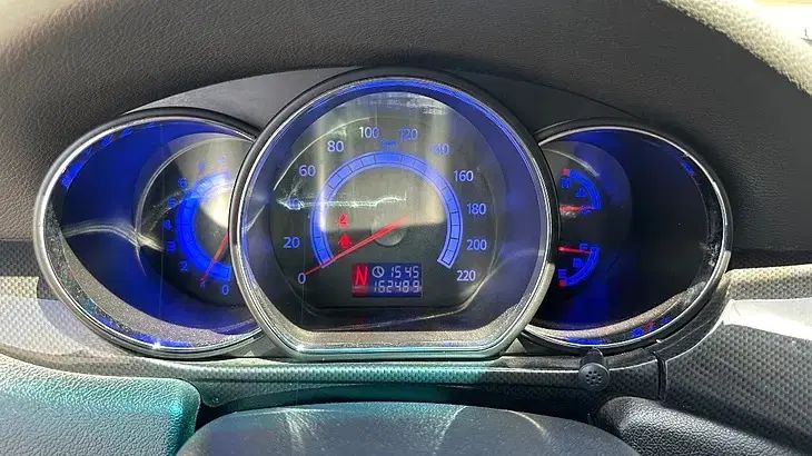 جک J5 اتوماتیک - 1395