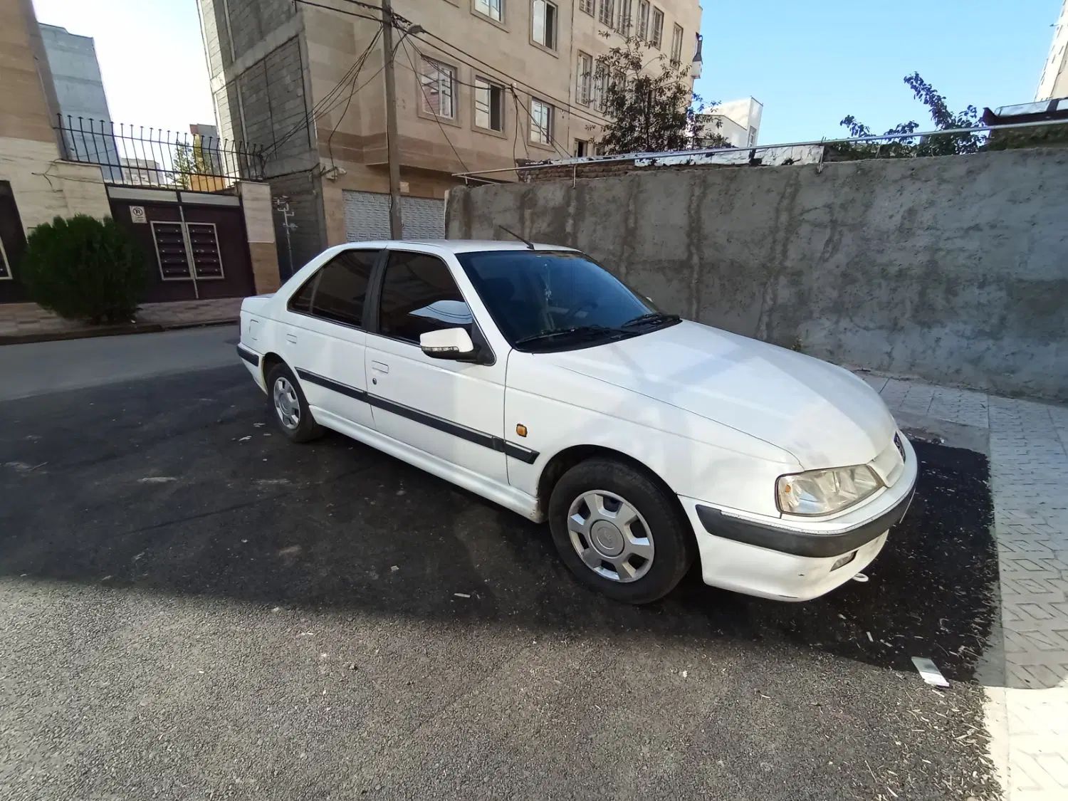 پژو پارس سال - 1394