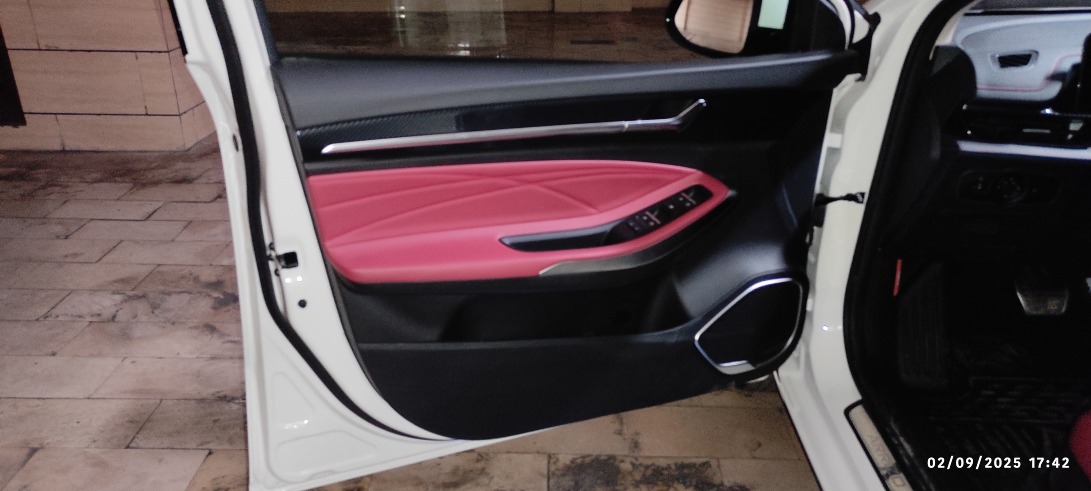 فونیکس آریزو 6 GT اکسلنت - 1404