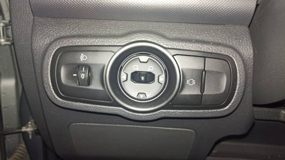 ام وی ام X33 S اتوماتیک اسپرت فیس جدید - 1399