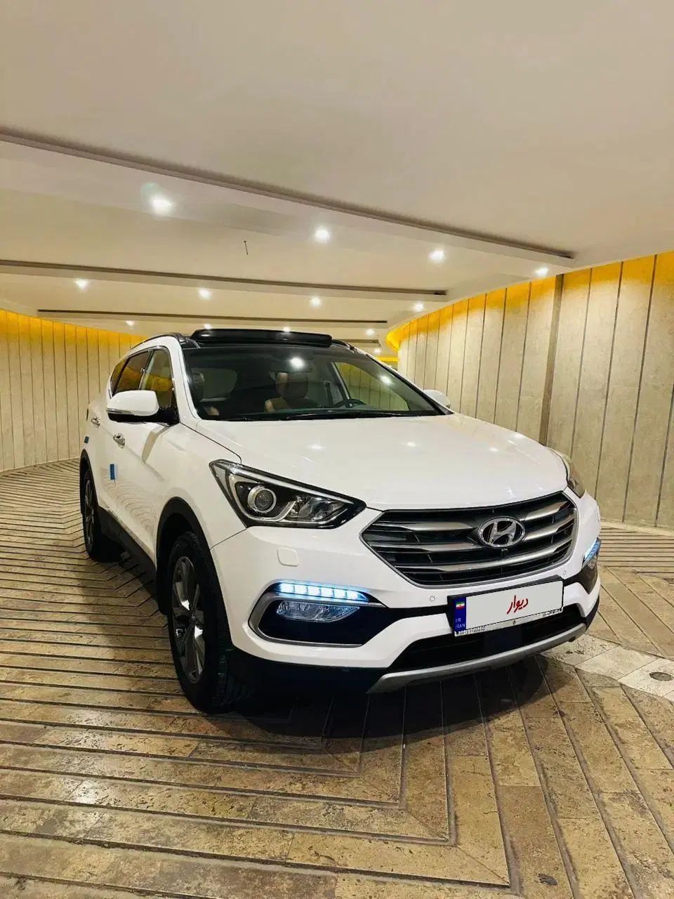 خودرو هیوندای، سانتافه آگهی ann_20371319