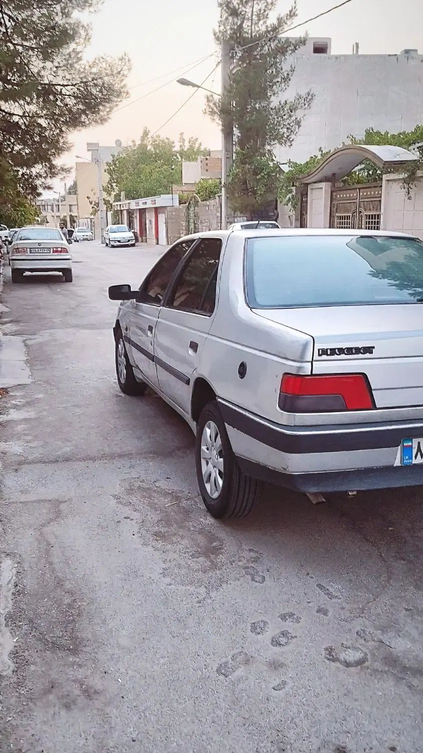 پژو 405 GLX - 1390