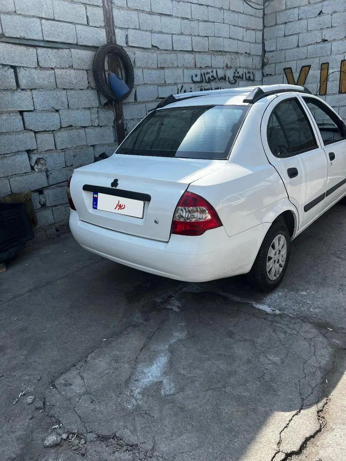 تیبا صندوق دار SX - 1392