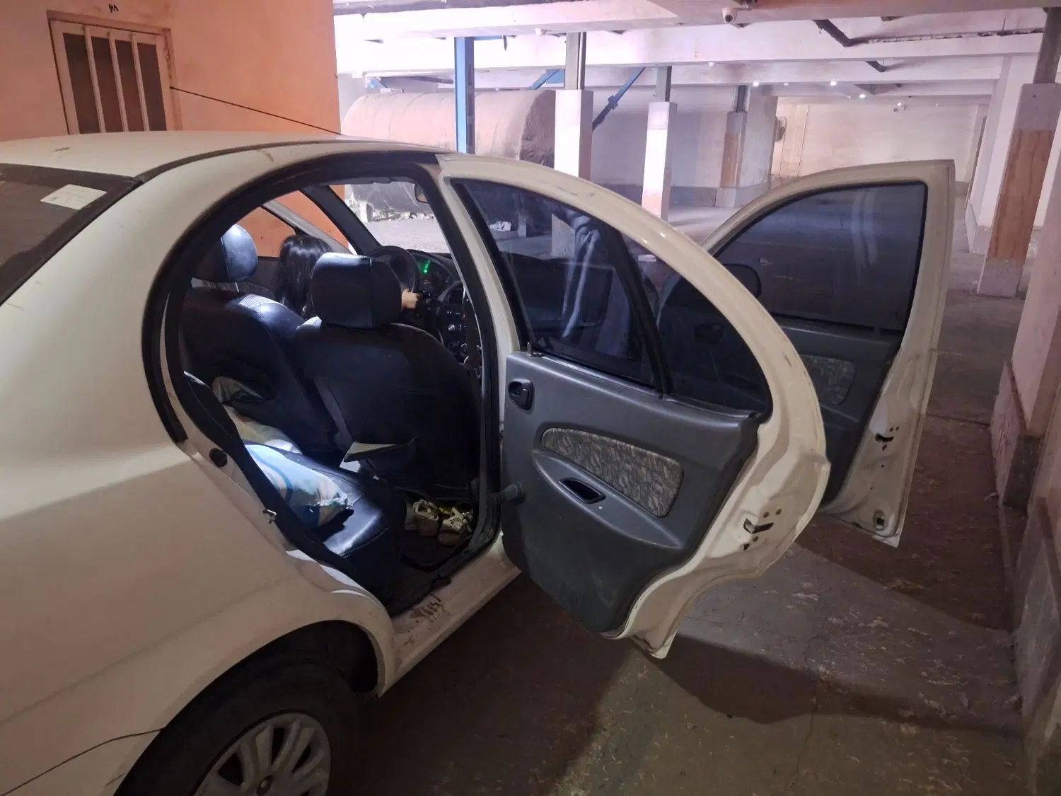 تیبا صندوق دار SX - 1395