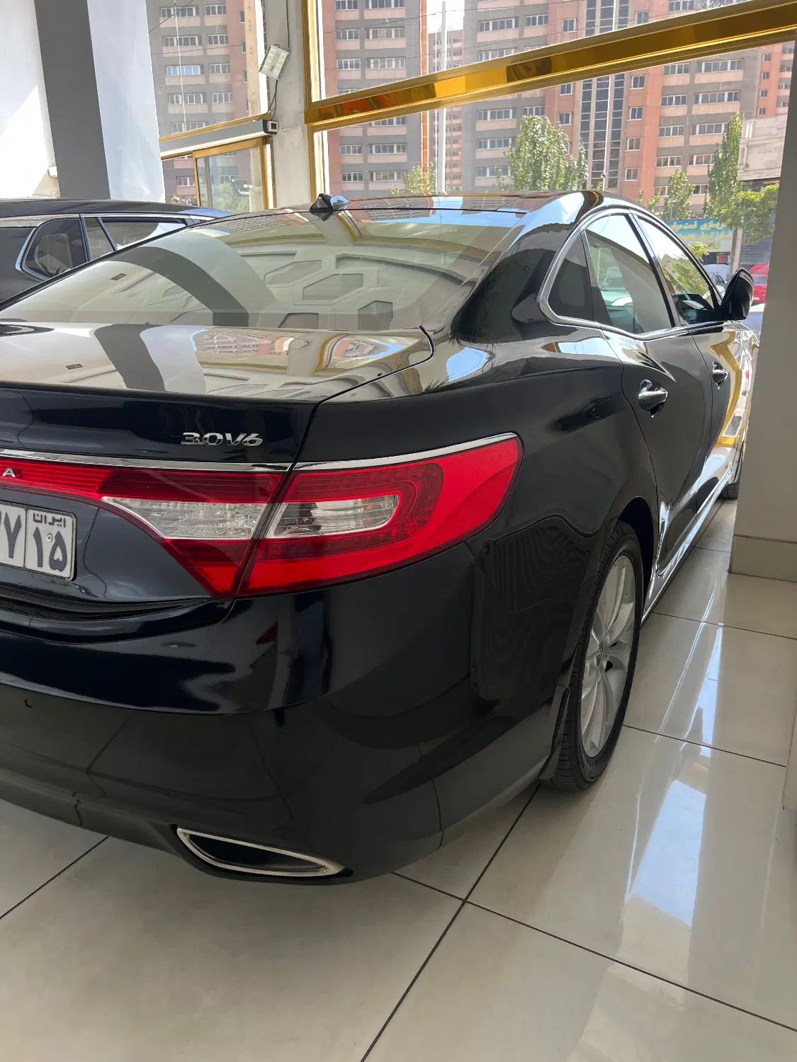 هیوندای آزرا (گرنجور) 3000cc - 2013