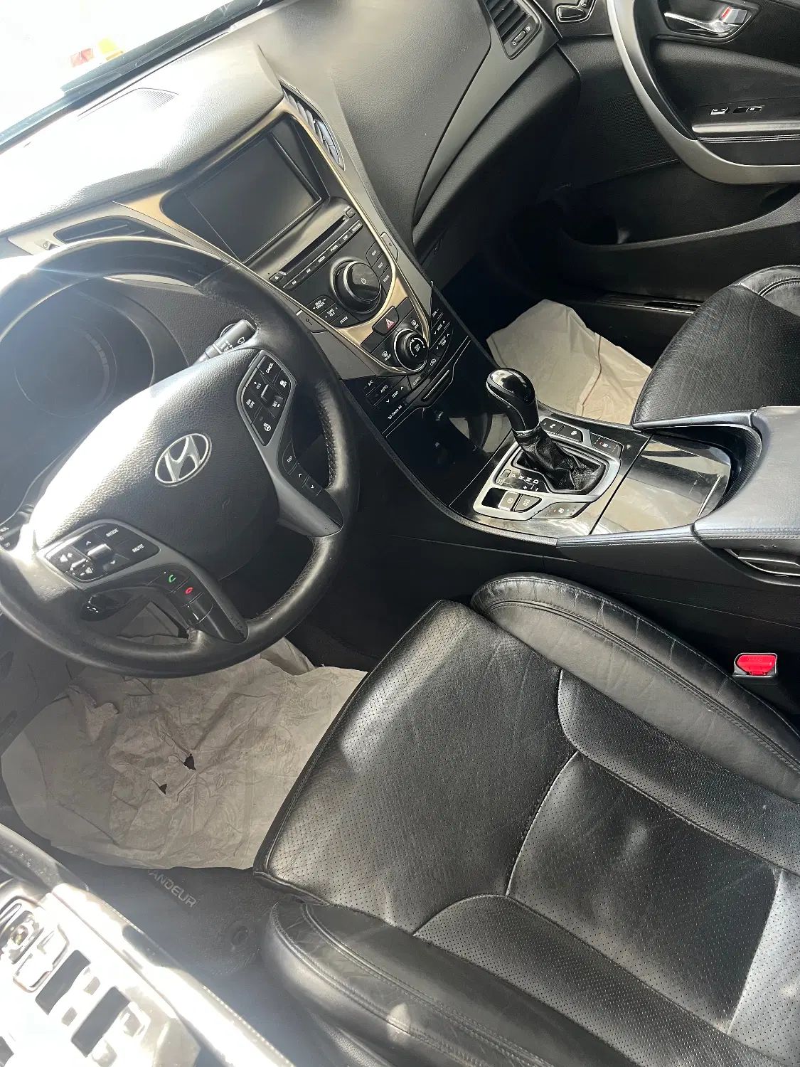 هیوندای آزرا (گرنجور) 3000cc - 2013