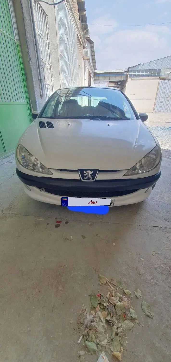 پژو ۲۰۶ صندوق دار v8 - 1391