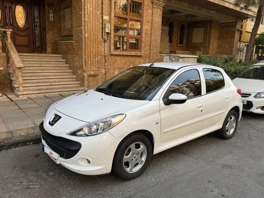 پژو 207 دنده‌ای فرمان هیدرولیک - 1396