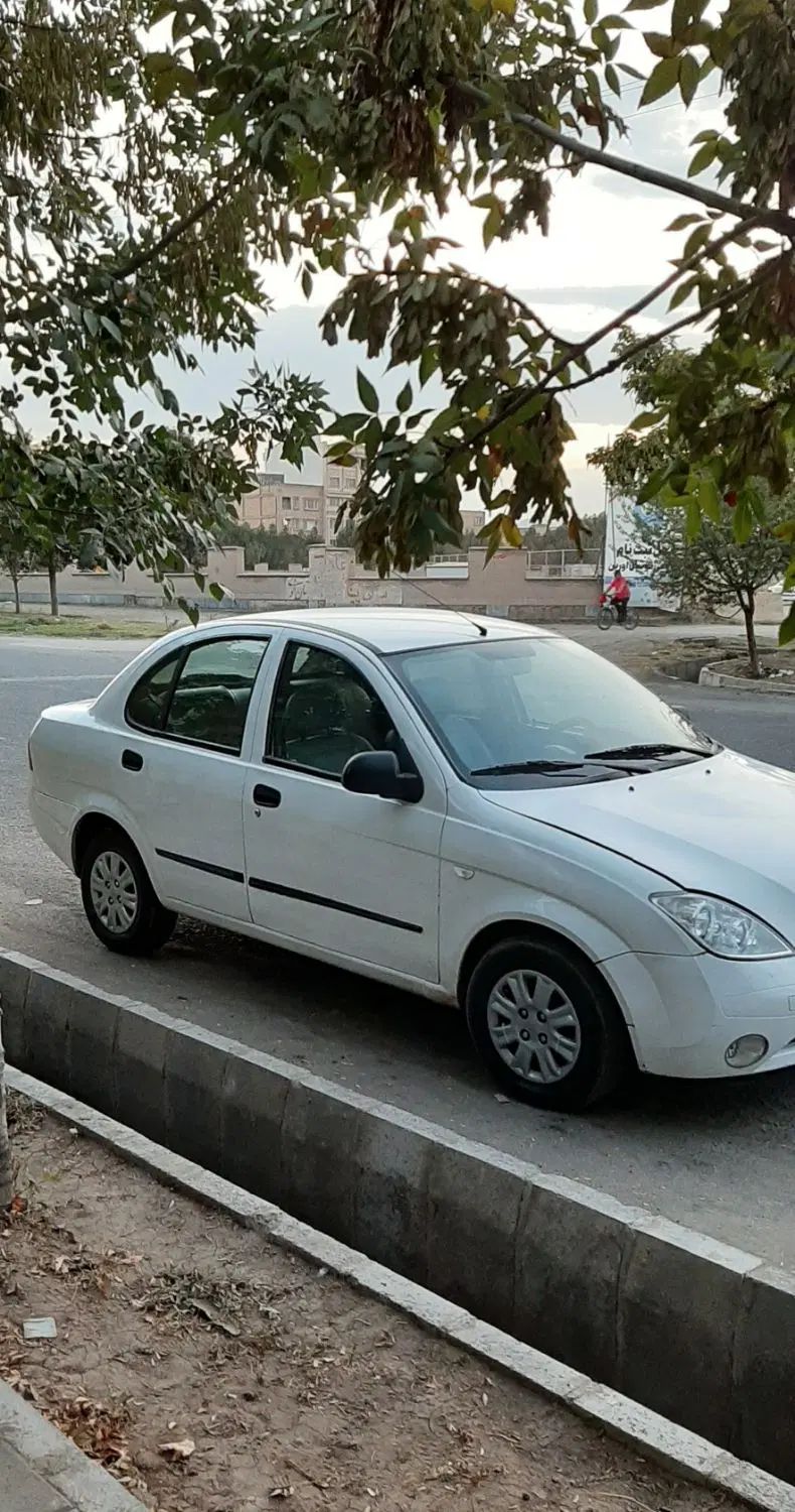 تیبا صندوق دار SX - 1397