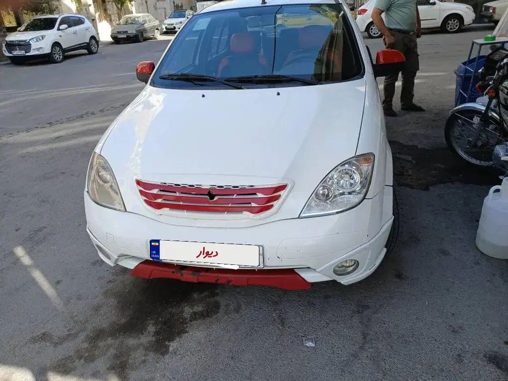 تیبا صندوق دار SX - 1399