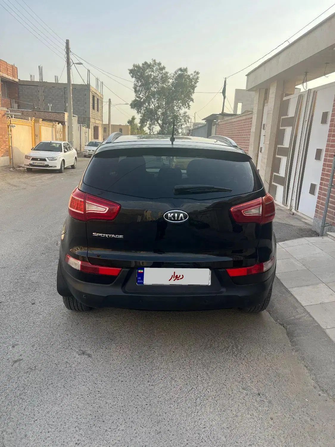 کیا اسپورتیج 4 سیلندر فول 2400cc - 2011