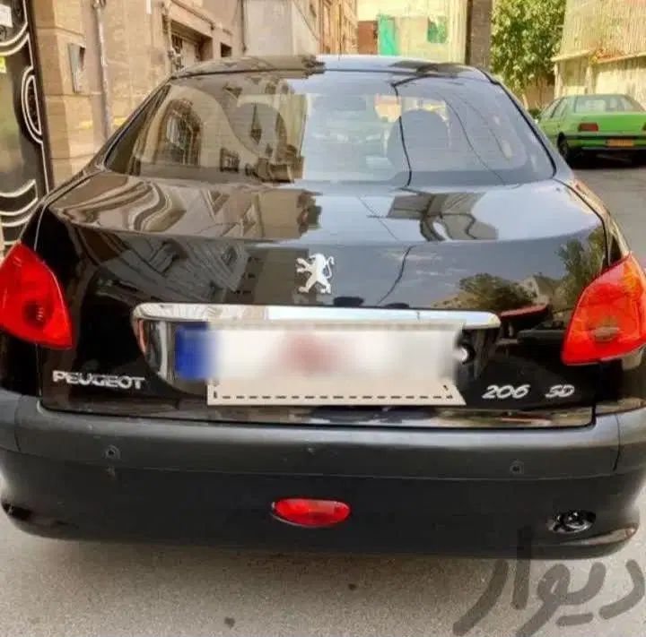 پژو ۲۰۶ صندوق دار v8 - 1392