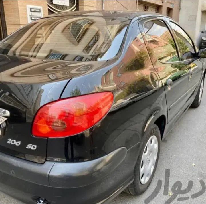 پژو ۲۰۶ صندوق دار v8 - 1392