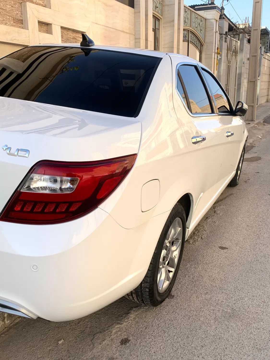 دنا پلاس توربو 6 دنده - 1401