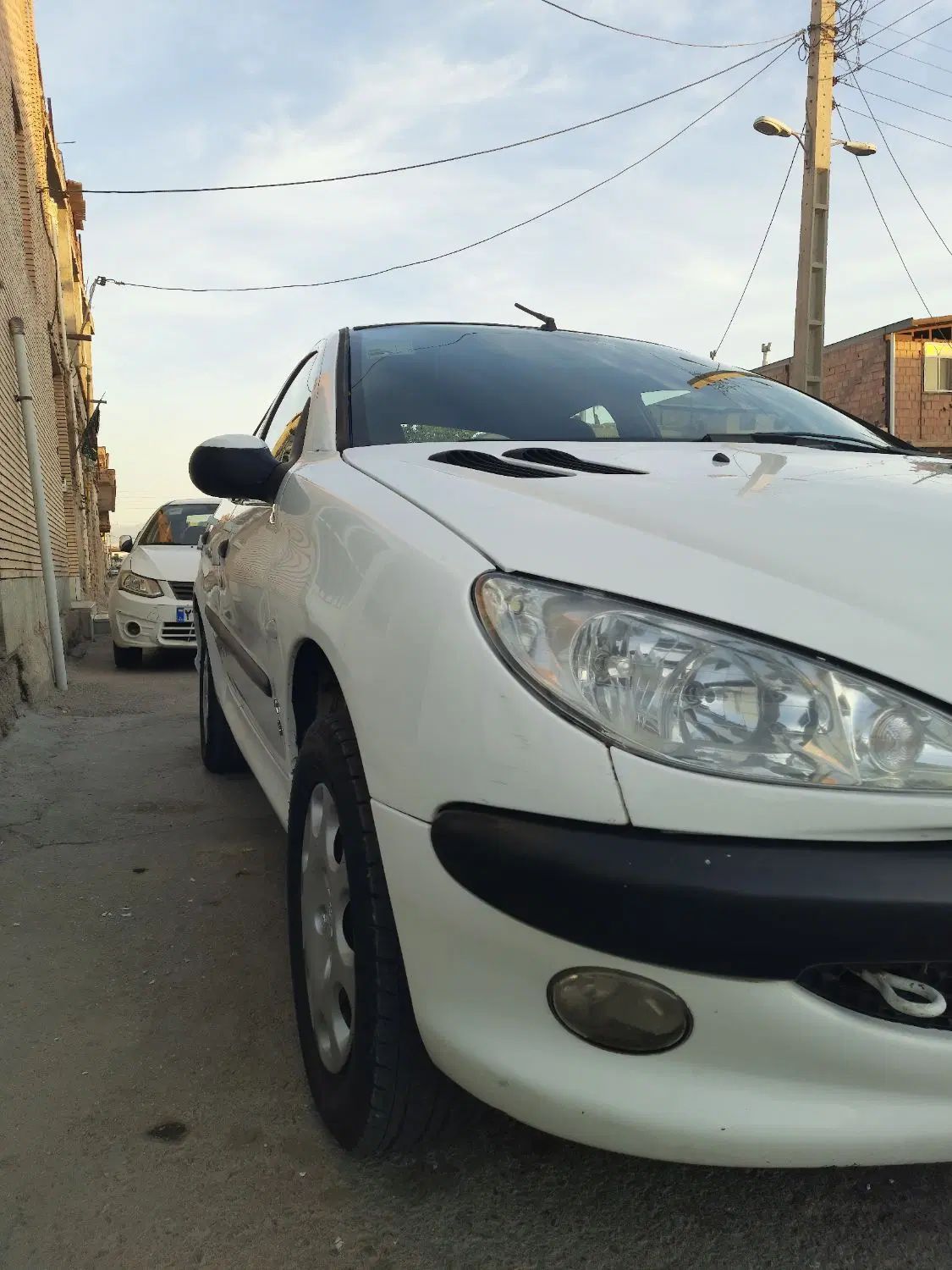 پژو ۲۰۶ صندوق دار v8 - 1393