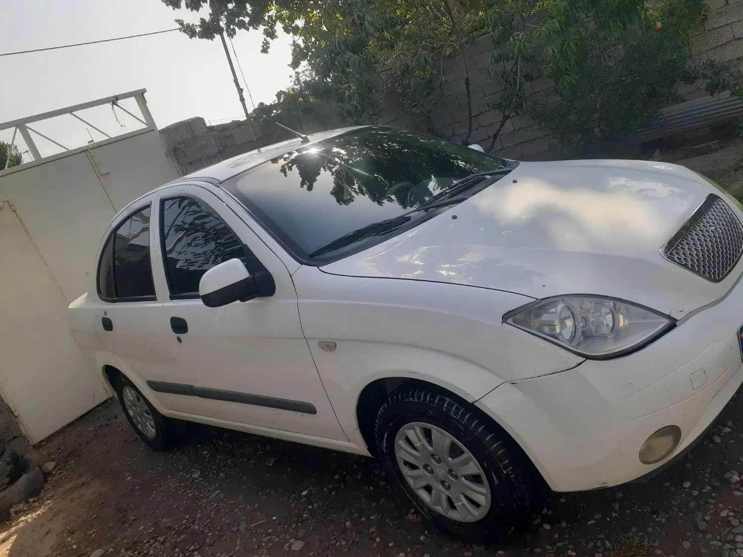تیبا صندوق دار SX - 1395