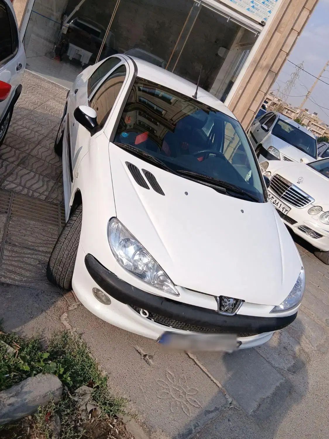 پژو ۲۰۶ صندوق دار v8 - 1394