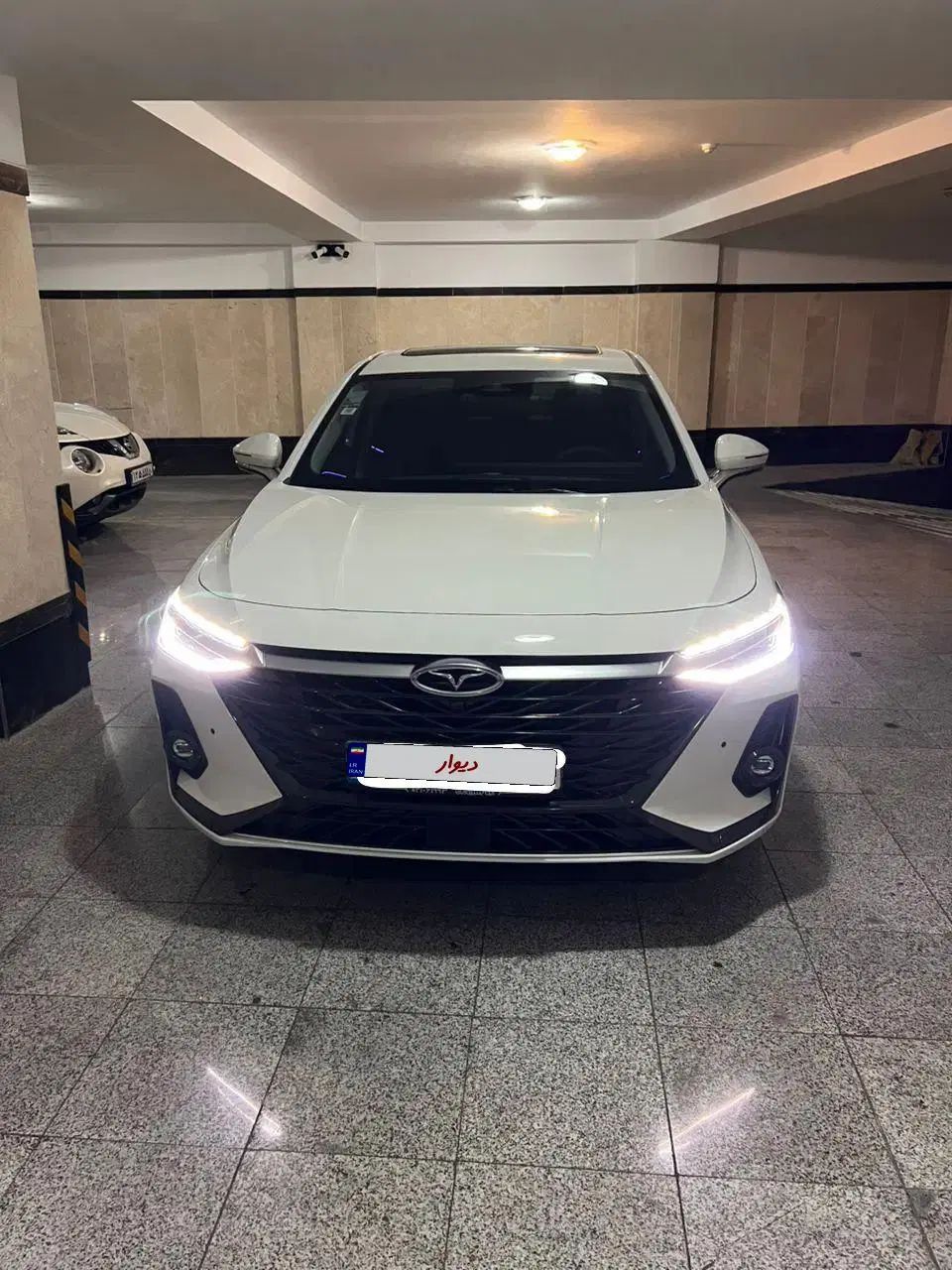 خودرو فونیکس، آریزو 8 آگهی ann_20373050