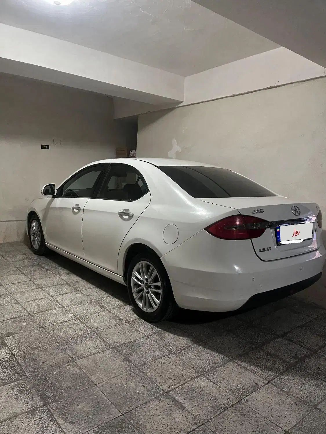 جک J5 اتوماتیک - 1394
