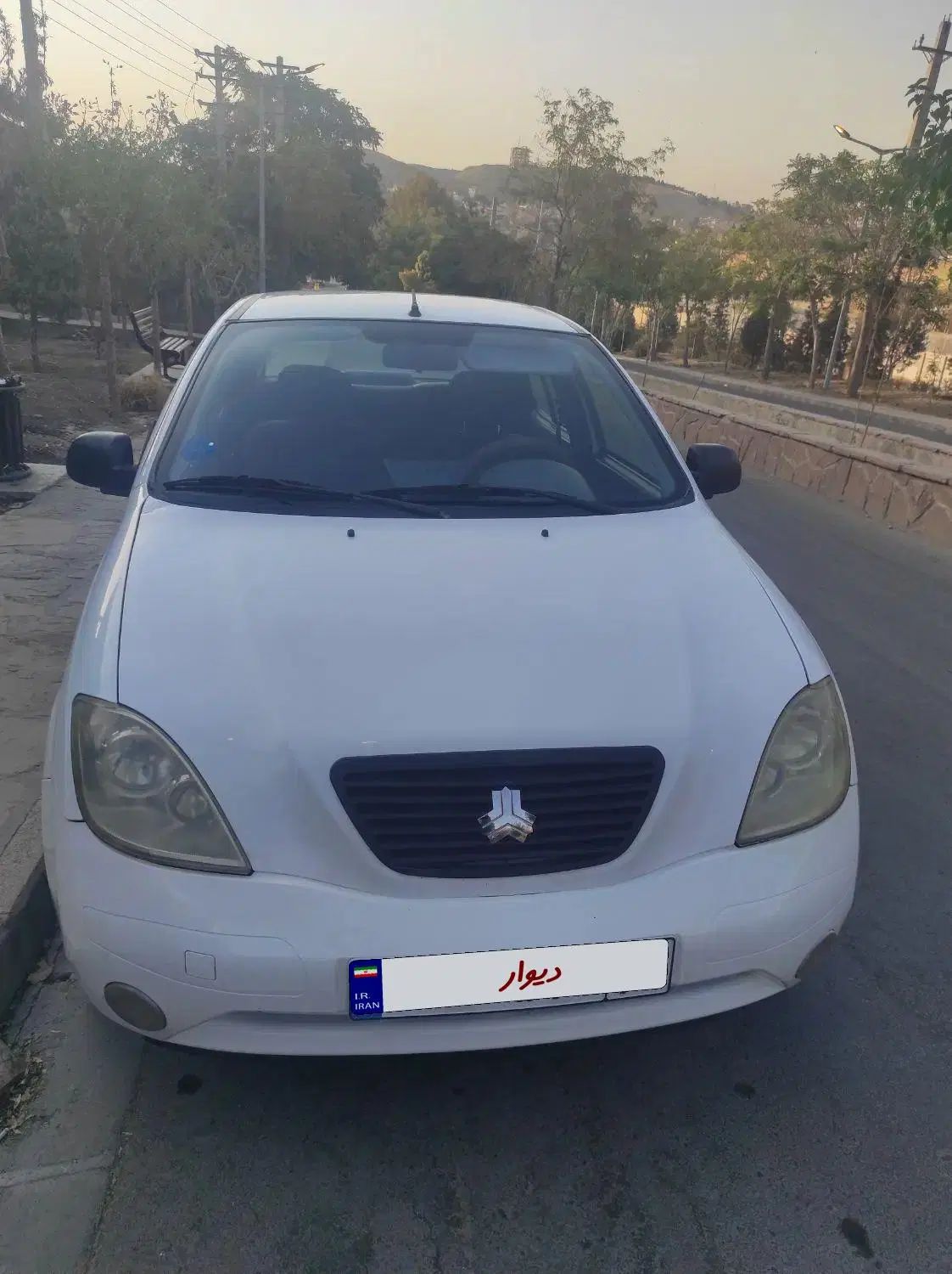 تیبا صندوق دار SX - 1393